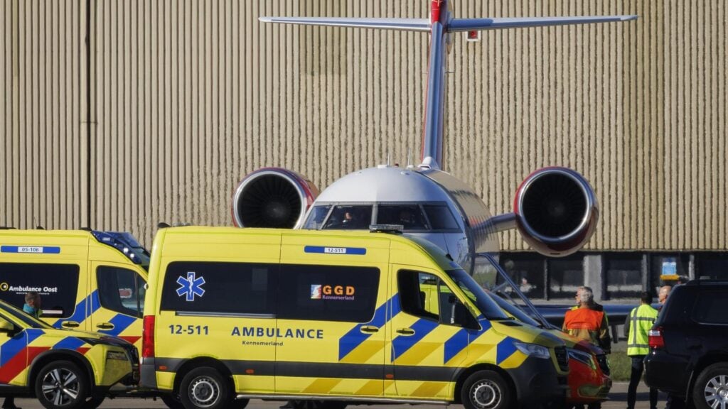Evacuación por hantavirus en Schiphol | Bergen, Epa, Efe