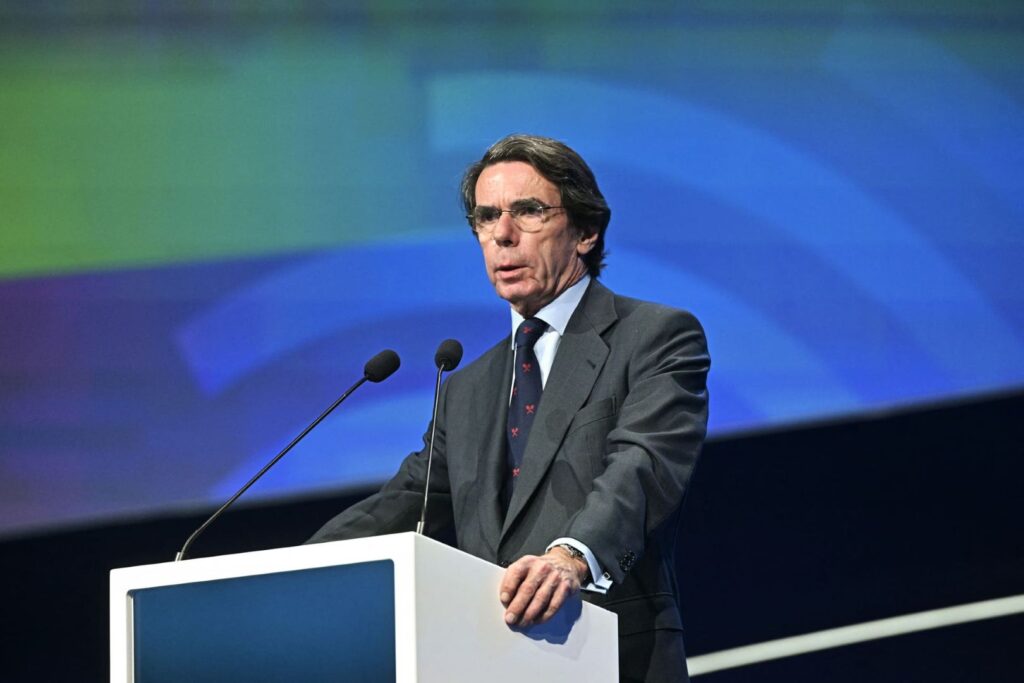 caballo gadafi aznar